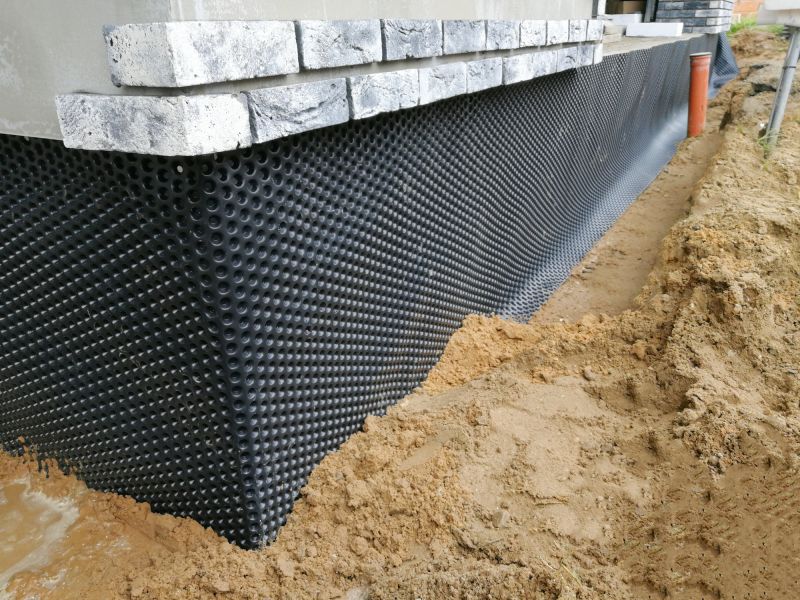Applying Waterproofing Membranes